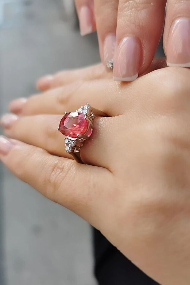 14 AYAR 0,23 CT G PIRLANTA TAŞLI 3,30 CT YAKUT TAŞLI ALTIN YÜZÜK 13
