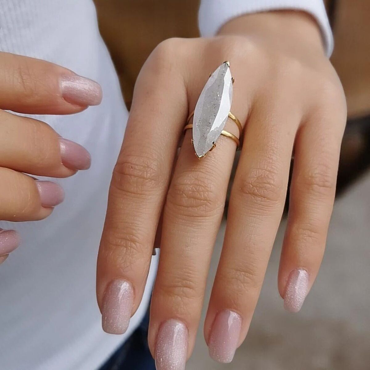 14 Ayar Beyaz Mistik Markiz Yüzük