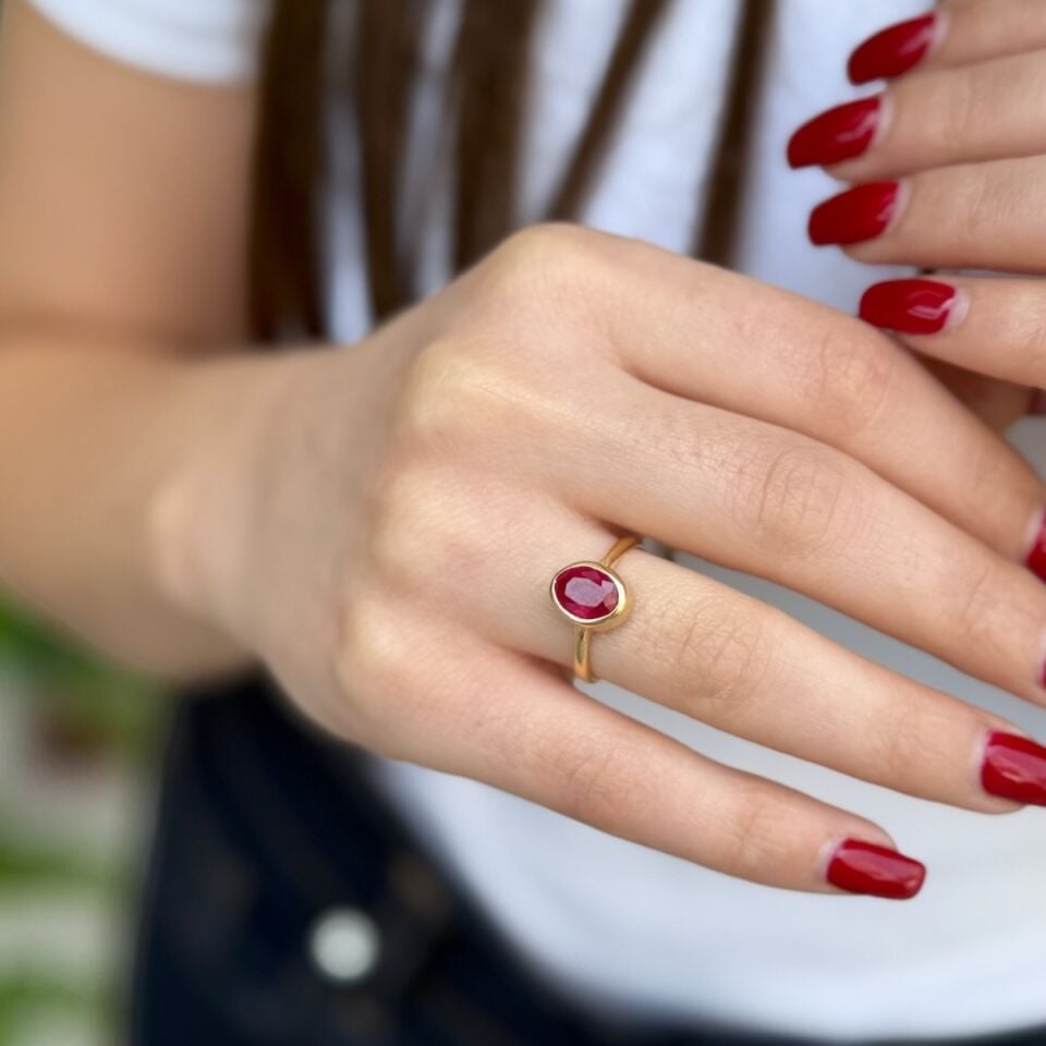 14 AYAR 1,94 CT YAKUT TAŞLI ALTIN YÜZÜK