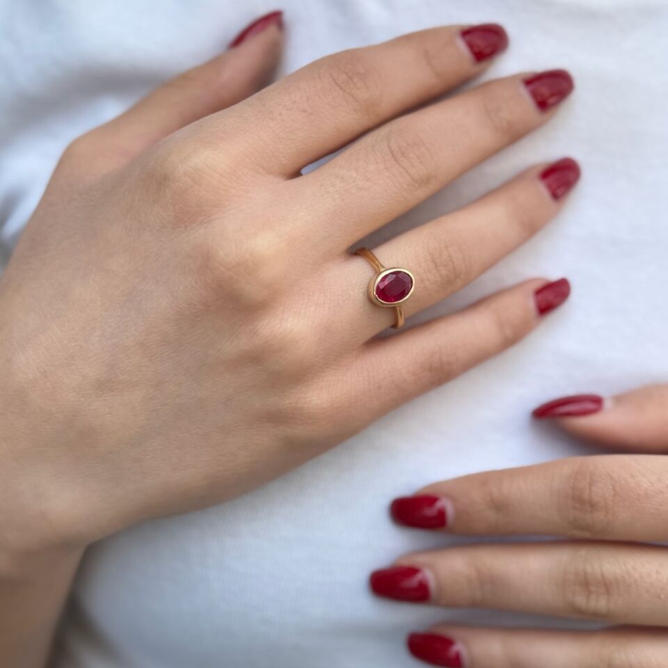 14 AYAR 1,94 CT YAKUT TAŞLI ALTIN YÜZÜK