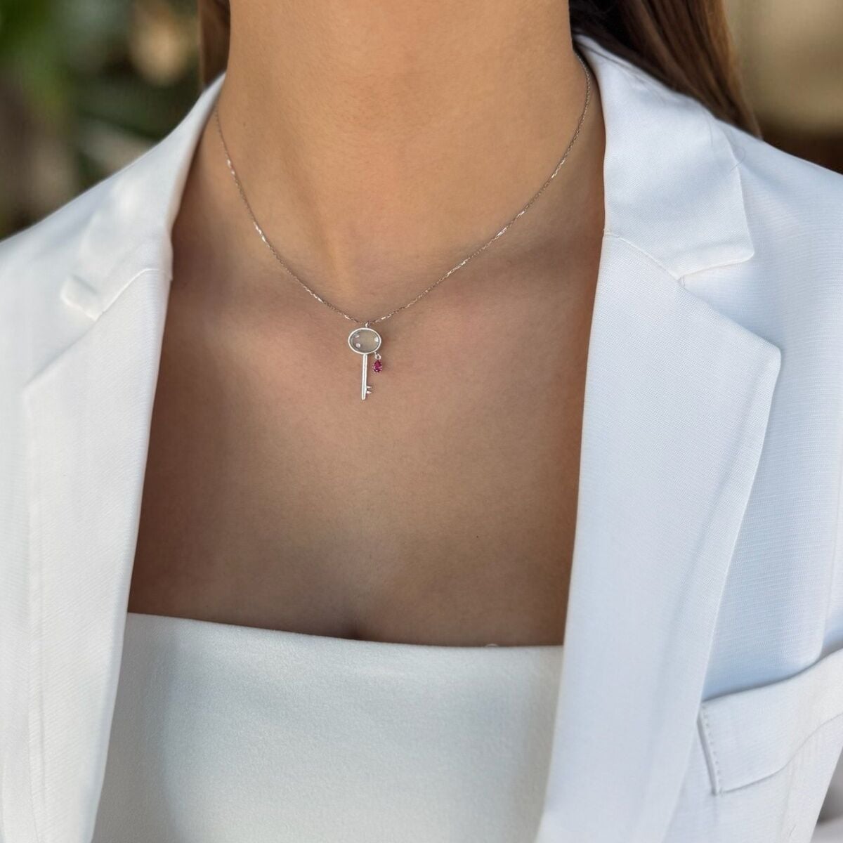 14 AYAR BEYAZ ALTIN ANAHTAR ALTIN KOLYE