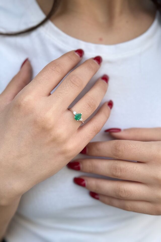 14 Ayar Damla Zümrüt Ve Pırlanta Taşlı Altın Yüzük 19