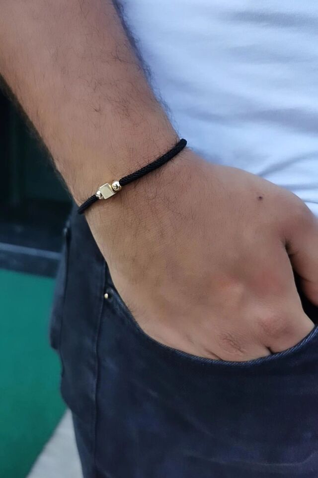 14 AYAR KÜP TASARIM İPLİ ALTIN BİLEKLİK