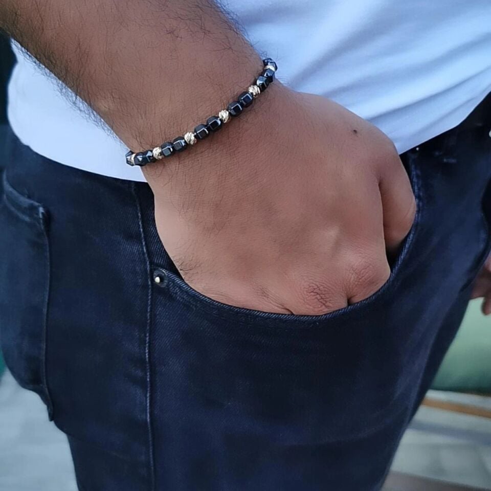 14 AYAR  HEMATİT TAŞLI İPLİ ALTIN BİLEKLİK