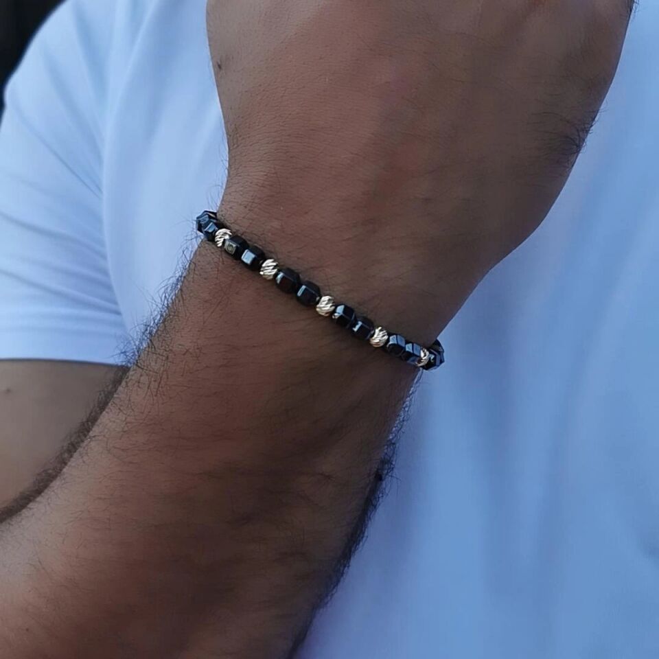 14 AYAR  HEMATİT TAŞLI İPLİ ALTIN BİLEKLİK