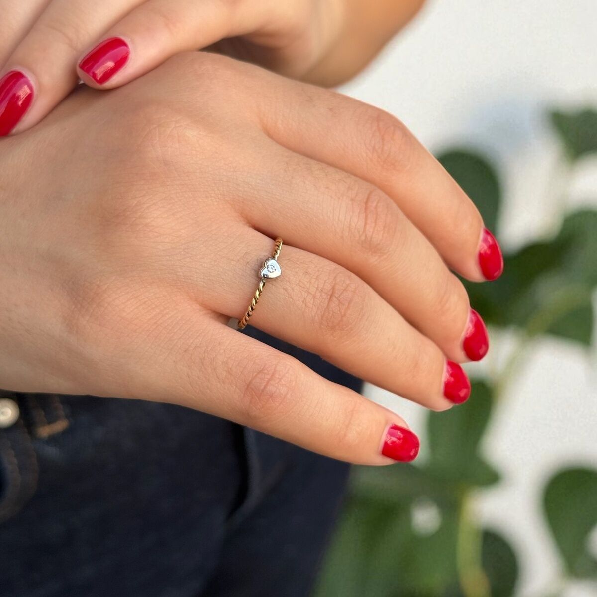 14 AYAR 0,02 CT G PIRLANTA TAŞLI MİNİMAL KALP TASARIM ALTIN YÜZÜK