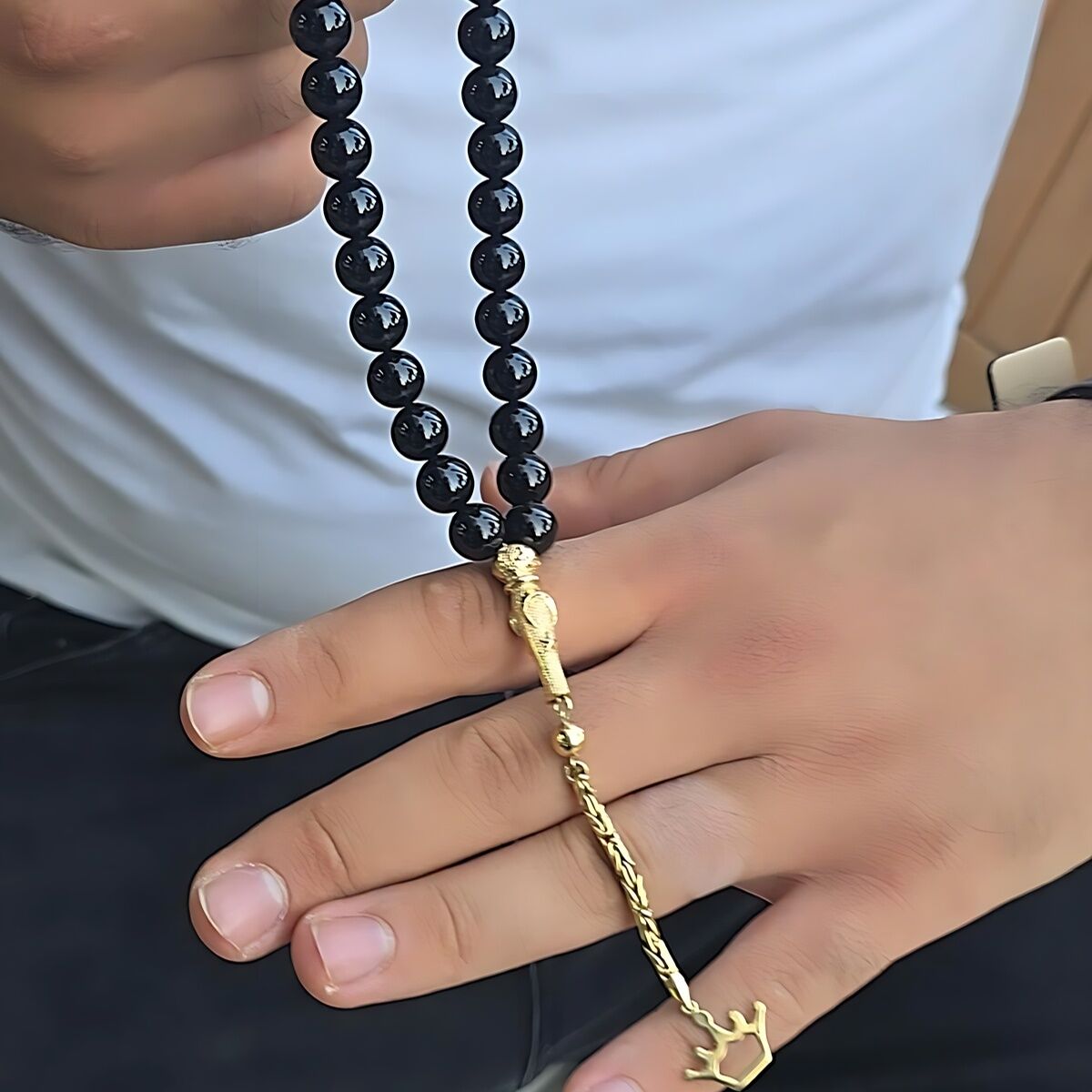 14 AYAR SİYAH ONİKS TAŞLI  ALTIN TESBİH