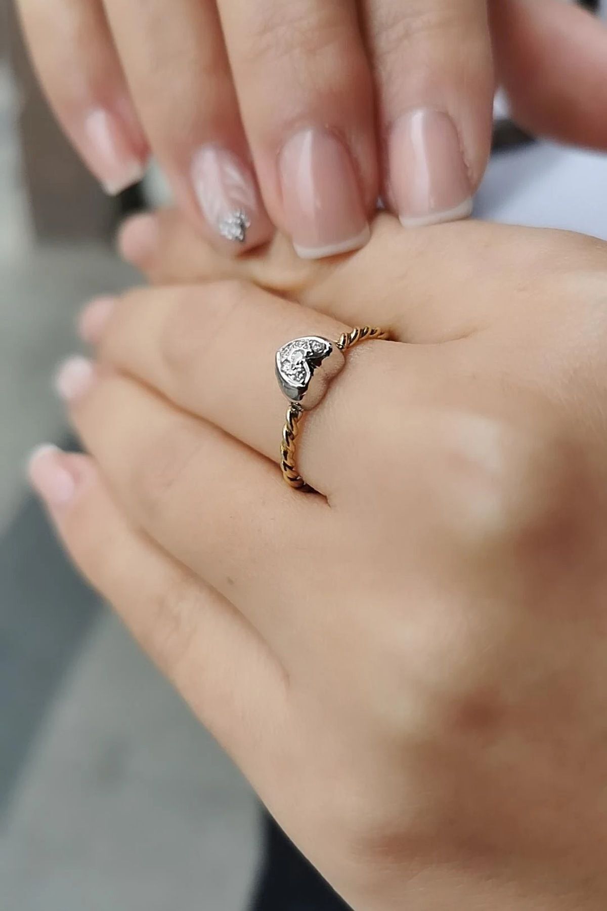 14 AYAR 0,06 CT G PIRLANTA TAŞLI KALP MODEL PIRLANTA YÜZÜK 12