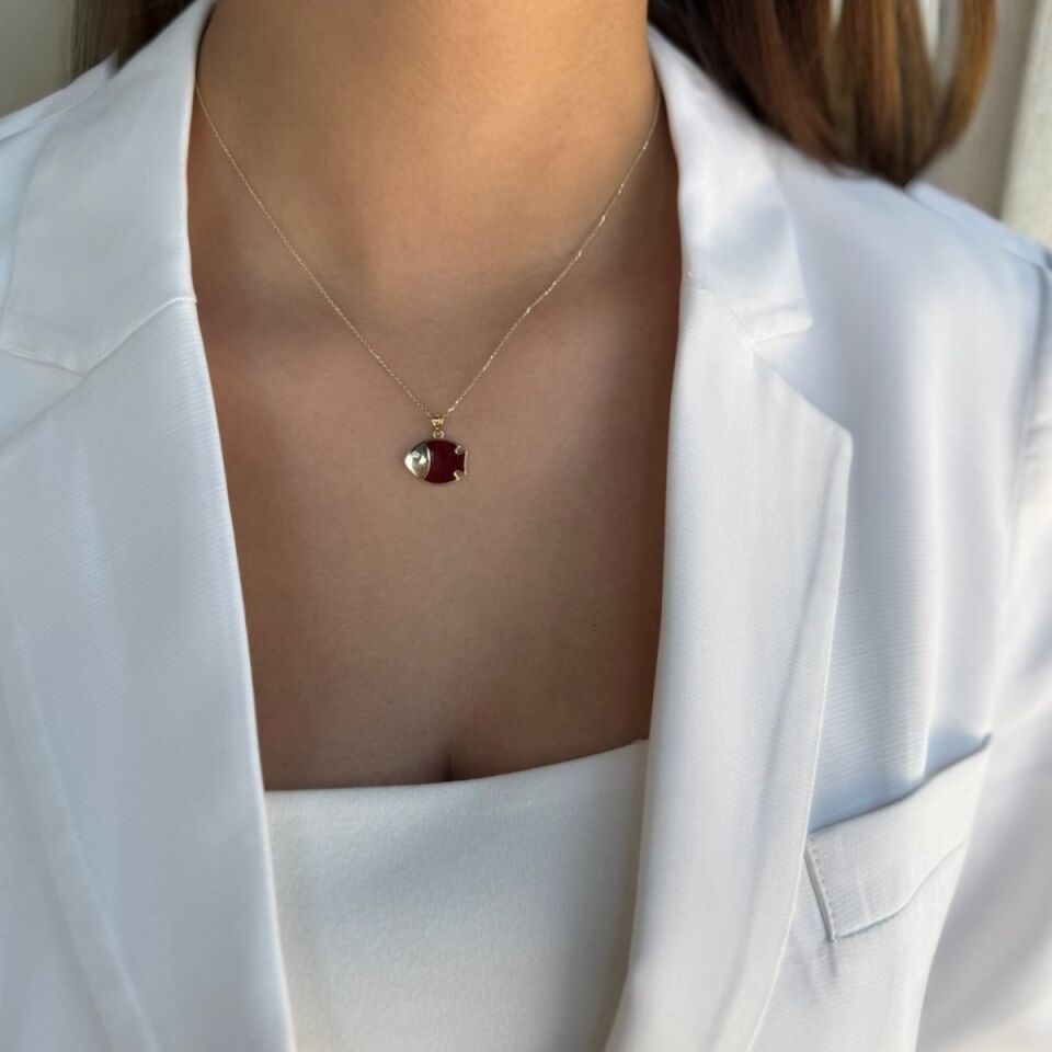 14 AYAR ÖZEL TASARIM BORDO MİNELİ BALIK KOLYE