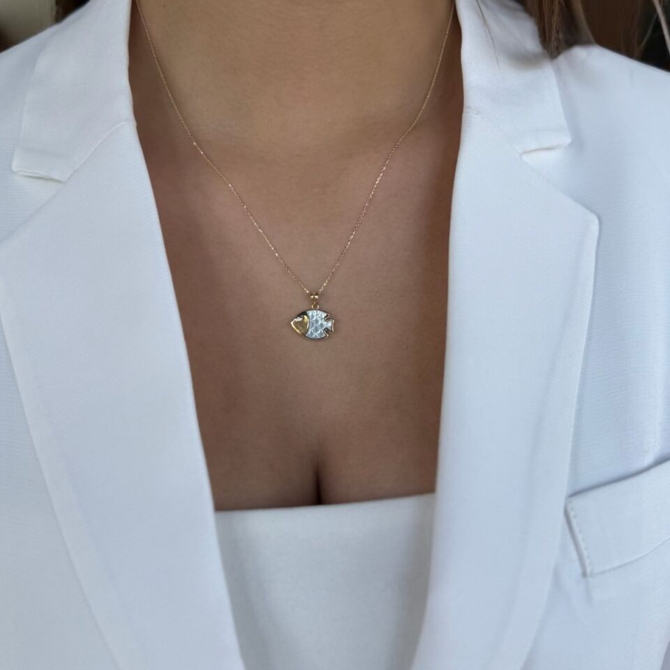 14 AYAR ÖZEL TASARIM BEYAZ SEDEFLİ BALIK KOLYE