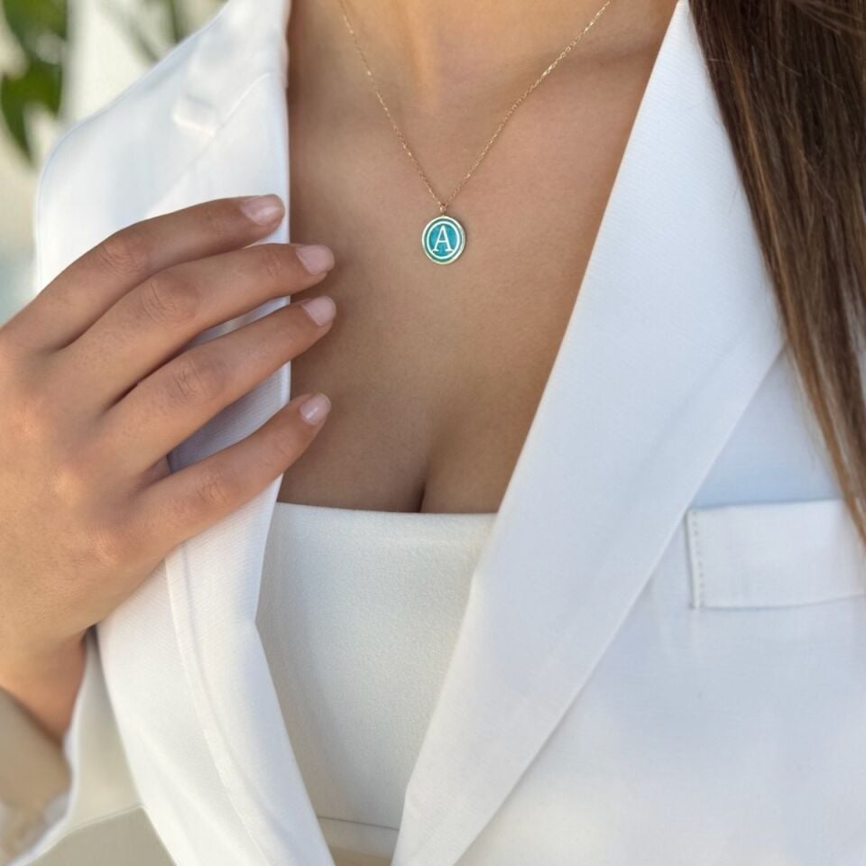 14 AYAR ÖZEL ÜRETİM TURKUAZ MİNELİ A HARFİ ALTIN KOLYE