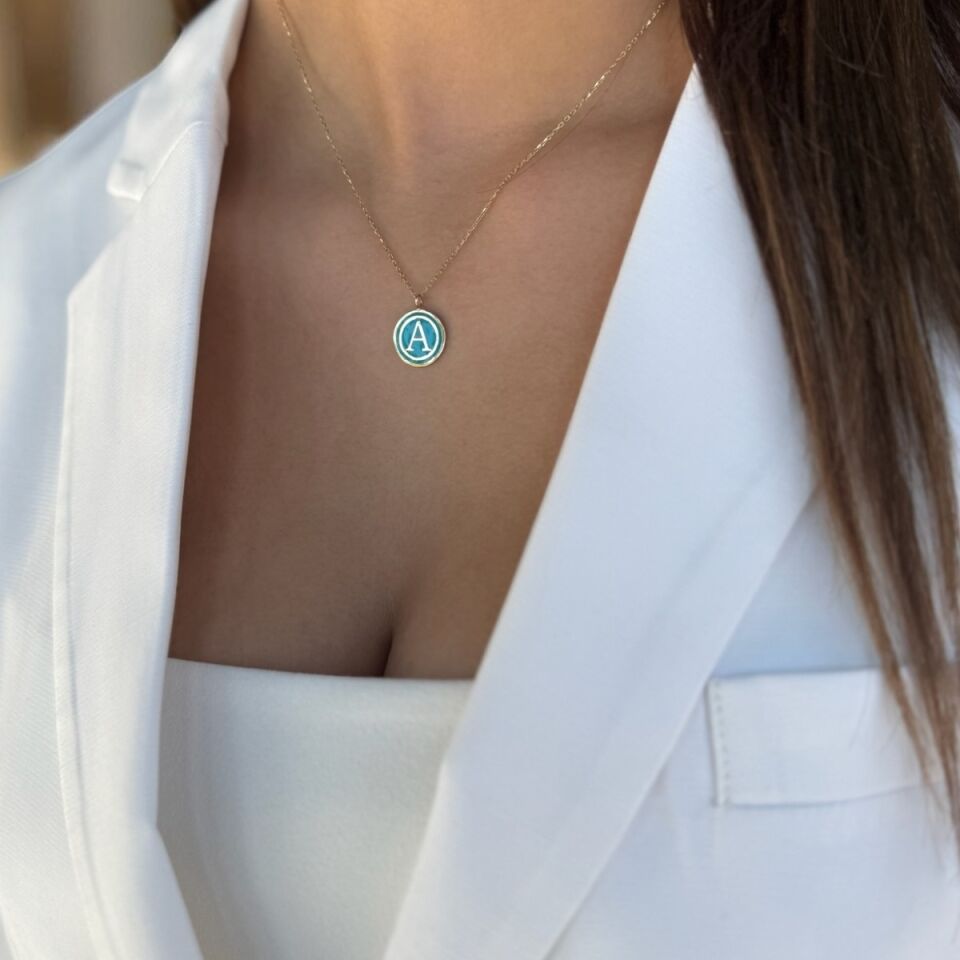 14 AYAR ÖZEL ÜRETİM TURKUAZ MİNELİ A HARFİ ALTIN KOLYE