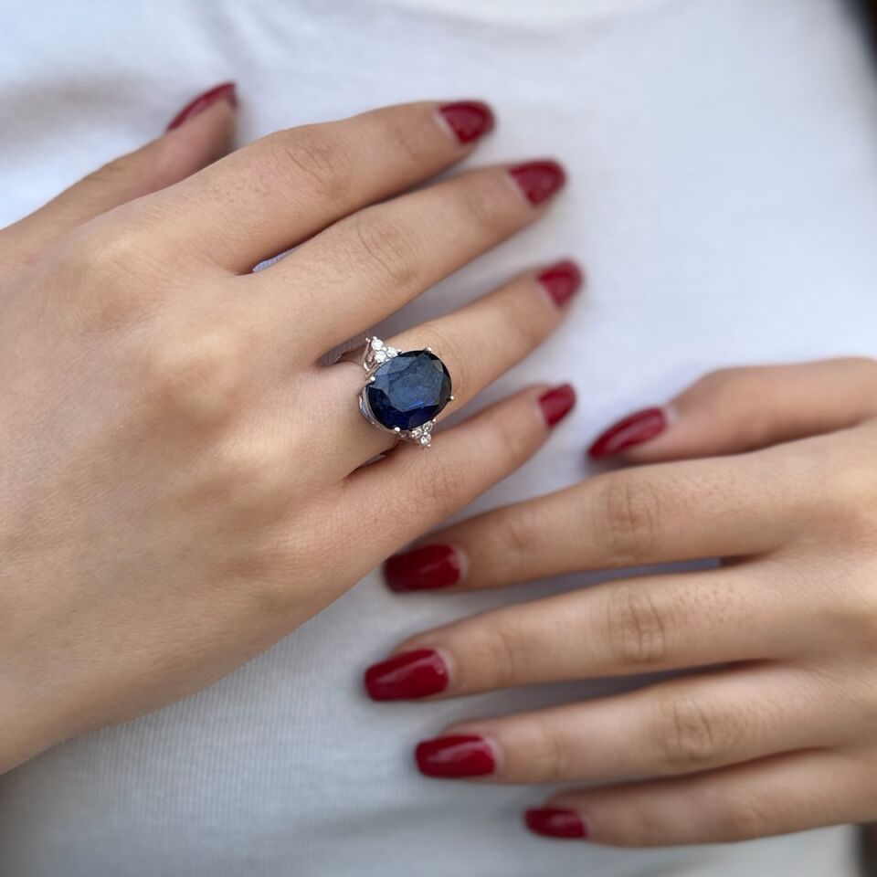 14 AYAR 11,79 CT SAFİR TAŞLI, 0,22 CT PIRLANTA TAŞLI YÜZÜK