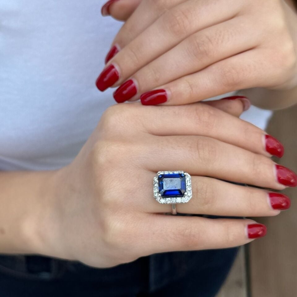 14 AYAR 6,70 CT SAFİR TAŞLI 0,54 CT PIRLANTA TAŞLI YÜZÜK