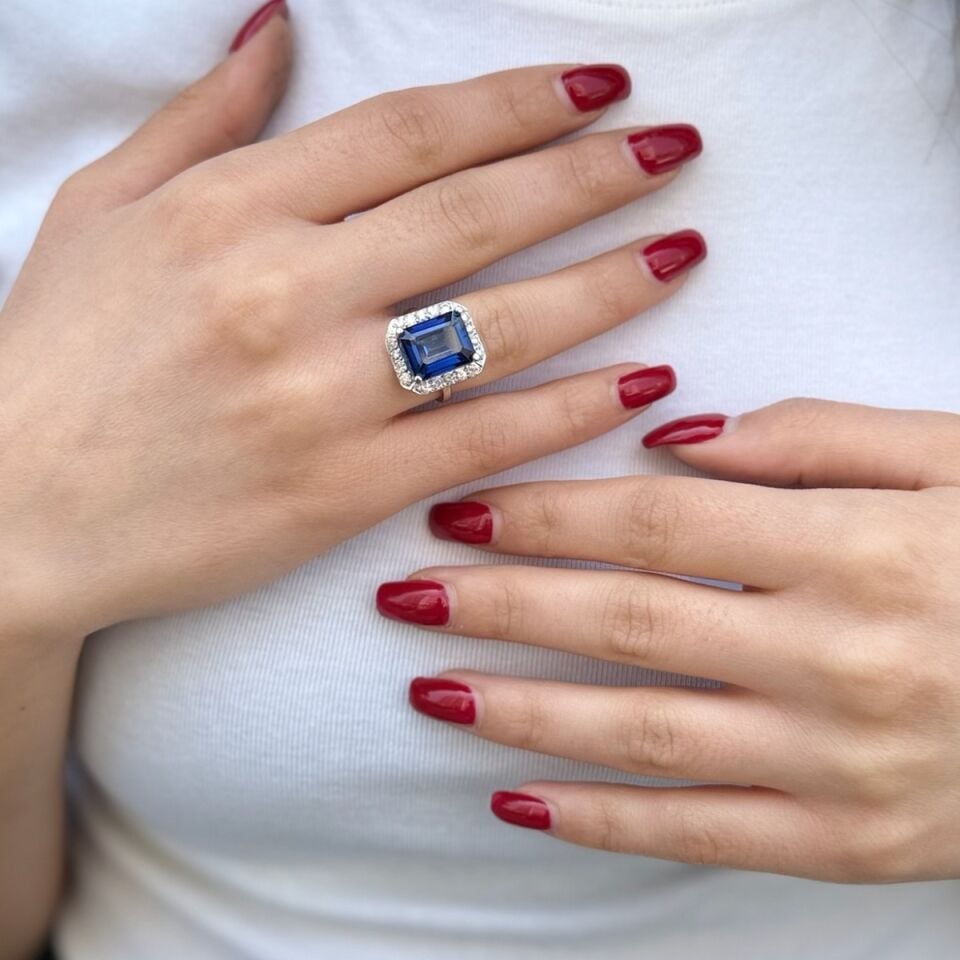 14 AYAR 6,70 CT SAFİR TAŞLI 0,54 CT PIRLANTA TAŞLI YÜZÜK