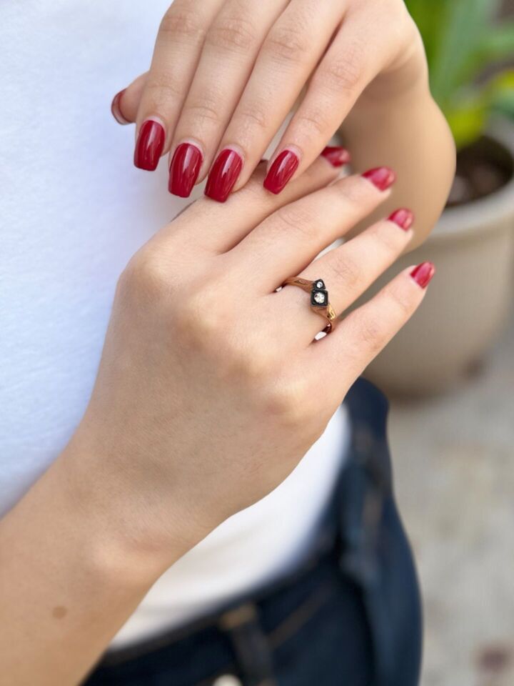 Düet Model Çift Taşlı Elmas Yüzük 17