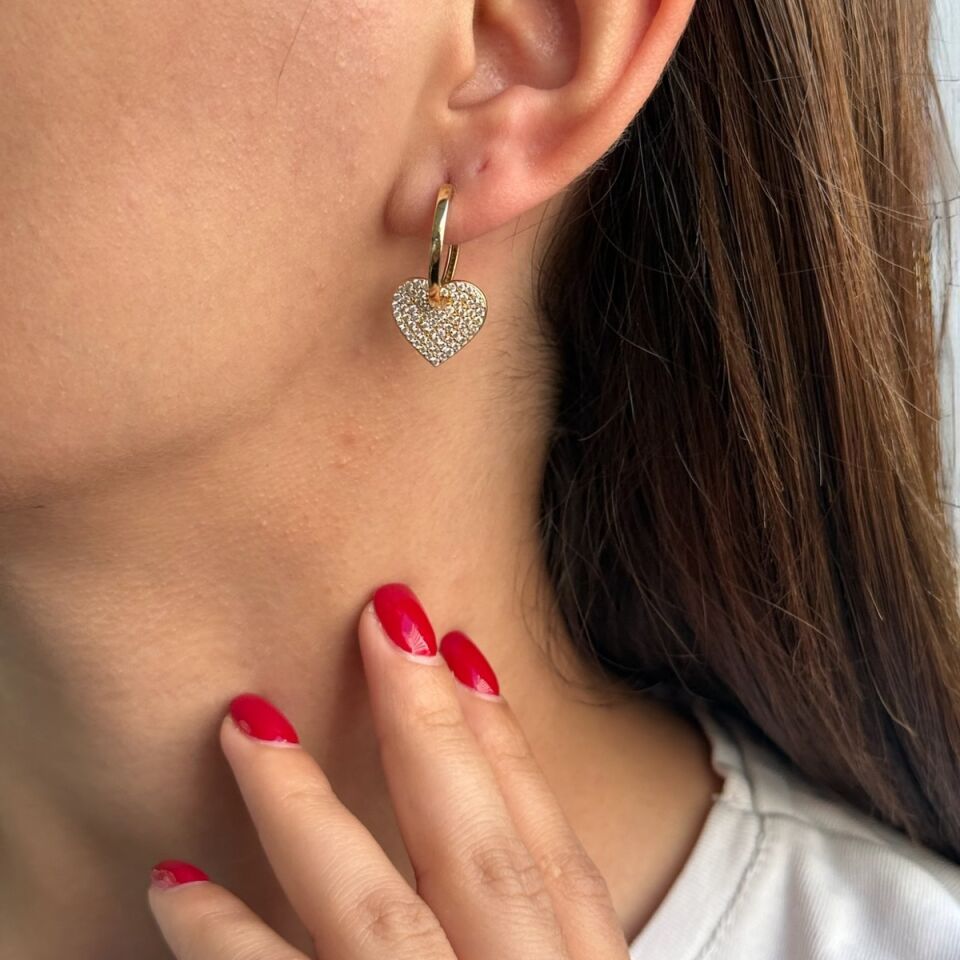 14 AYAR KALP SALLANTILI HALKA KÜPE