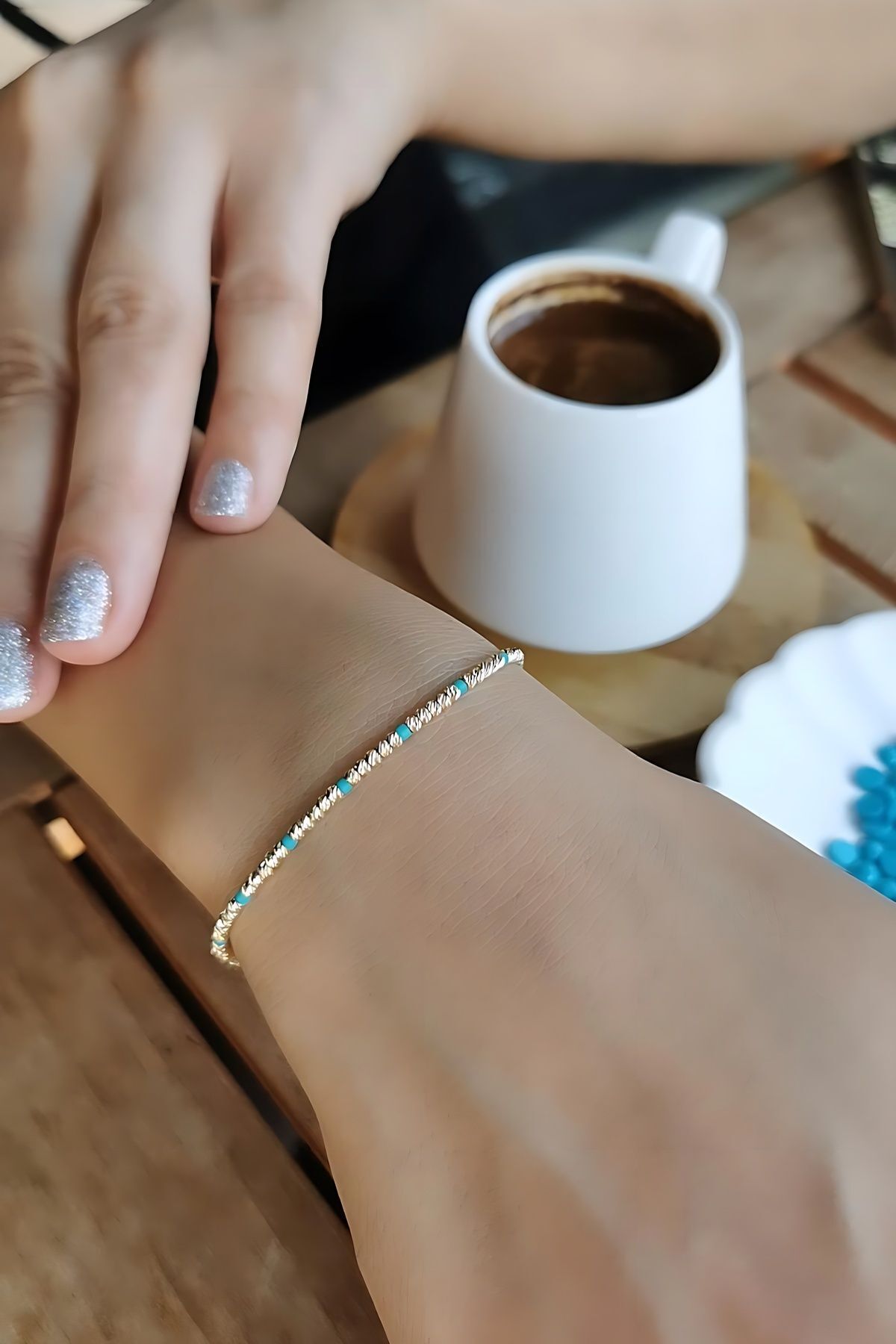 14 AYAR TURKUAZ RENGİ TAŞLI İTALYAN DORİKA TOPLU ALTIN BİLEKLİK