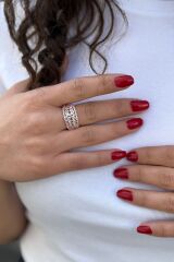 925 AYAR BAGET TAŞLI PIRLANTA GÖRÜNÜMLÜ ROSE RENGİ YÜZÜK 17