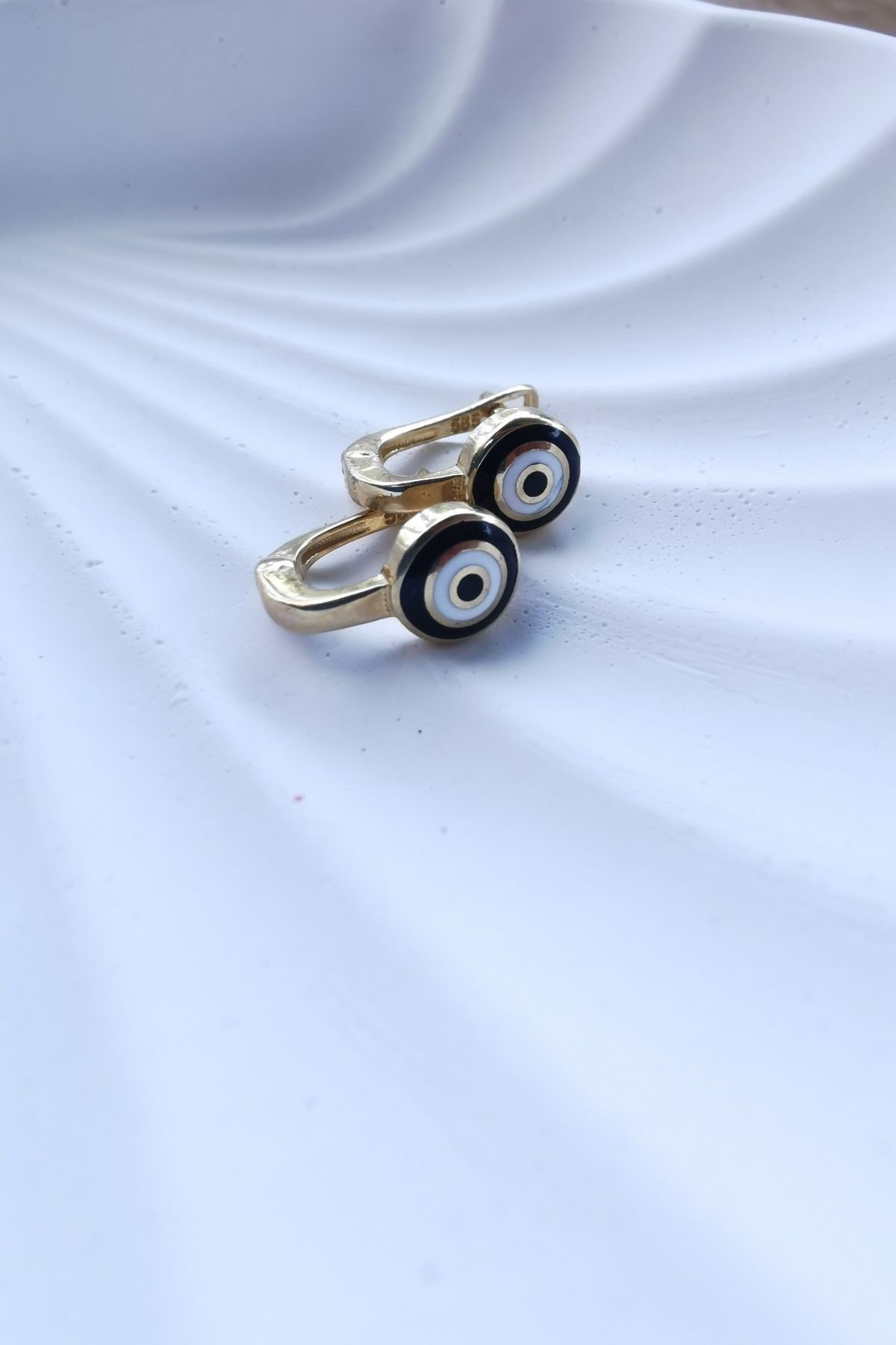 14 AYAR NAZAR MİNELİ J KİLİT ALTIN ÇOCUK KÜPESİ