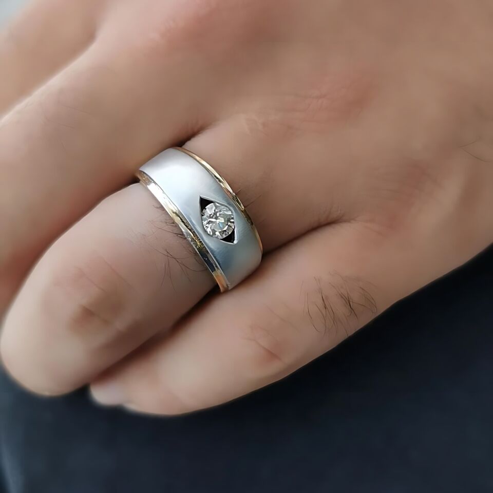 14 AYAR 0,65 CT PIRLANTA TAŞLI ÖZEL TASARIM ERKEK YÜZÜK