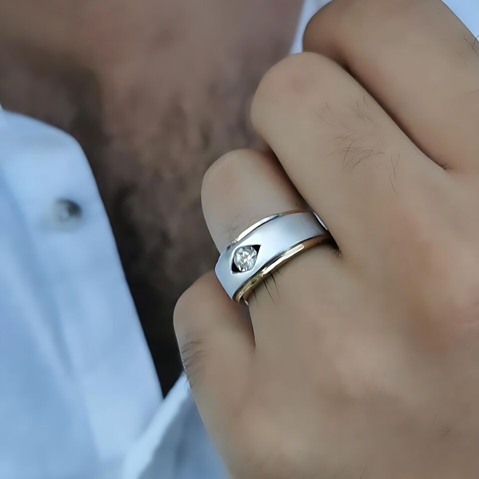 14 AYAR 0,65 CT PIRLANTA TAŞLI ÖZEL TASARIM ERKEK YÜZÜK