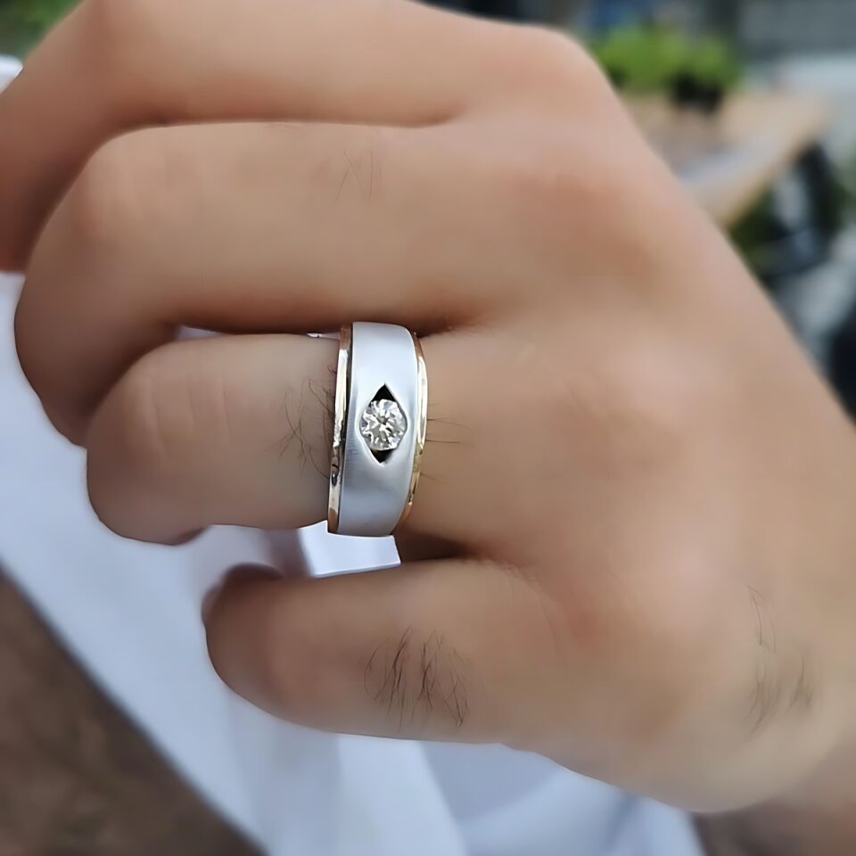 14 AYAR 0,65 CT PIRLANTA TAŞLI ÖZEL TASARIM ERKEK YÜZÜK
