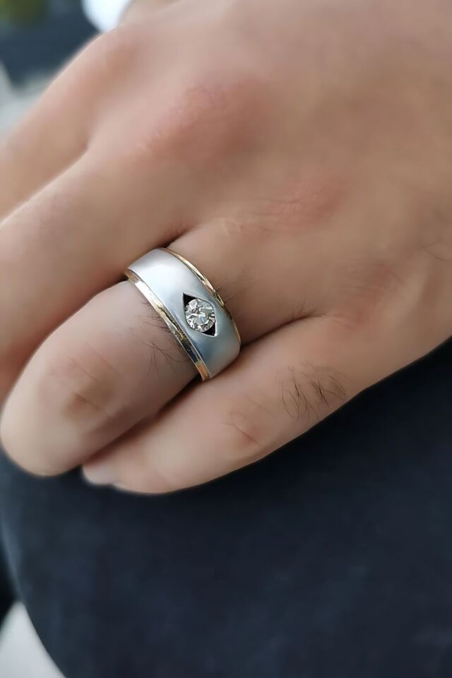 14 AYAR 0,65 CT PIRLANTA TAŞLI ÖZEL TASARIM ERKEK YÜZÜK 25