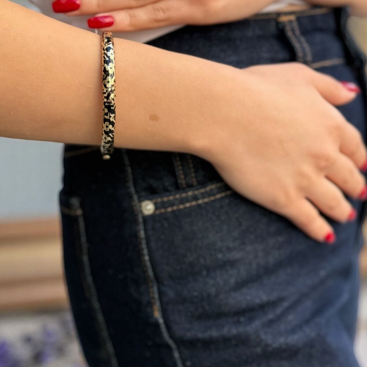 14 Ayar Siyah Mineli Çift Taraflı Altın Bilezik