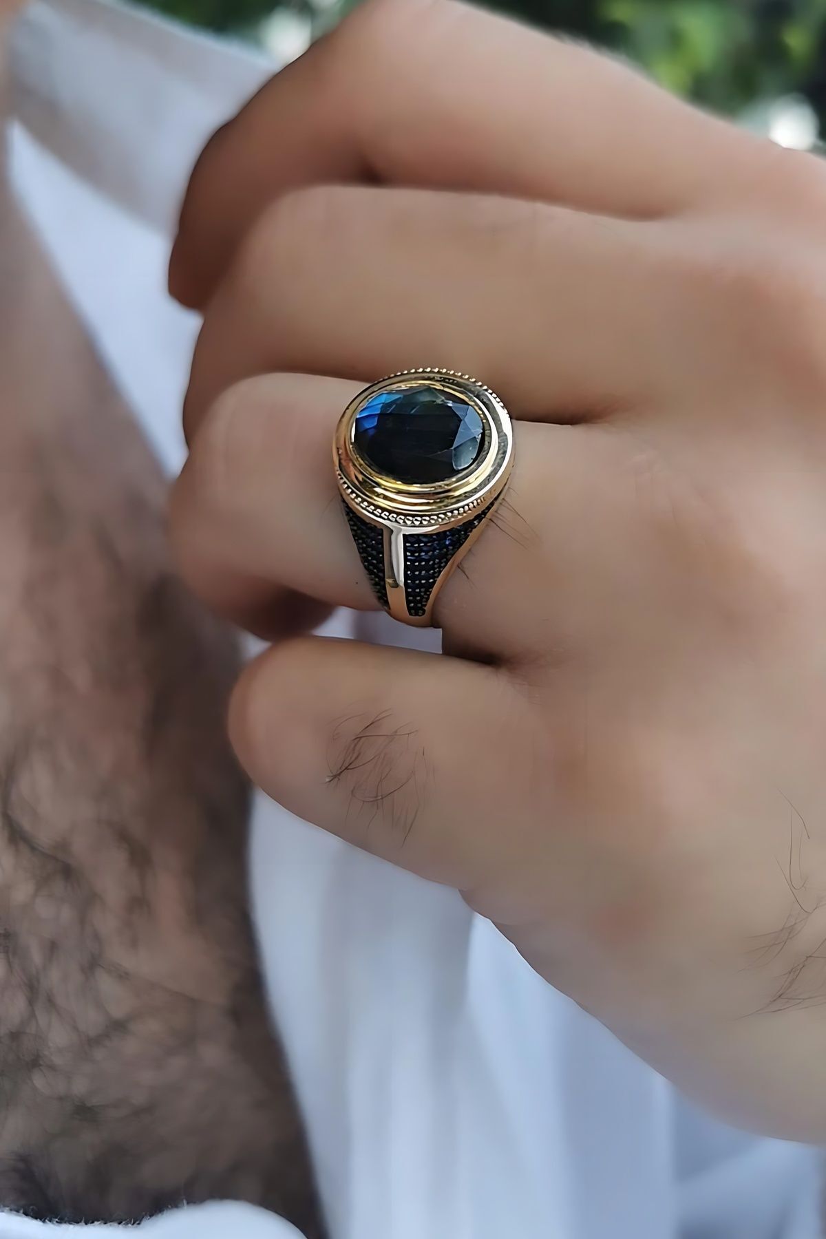 14 AYAR İTALYAN MODEL ORTA LABRADORİT TAŞLI , KENARLARI LACİVERT TAŞLI ALTIN ERKEK YÜZÜK 24