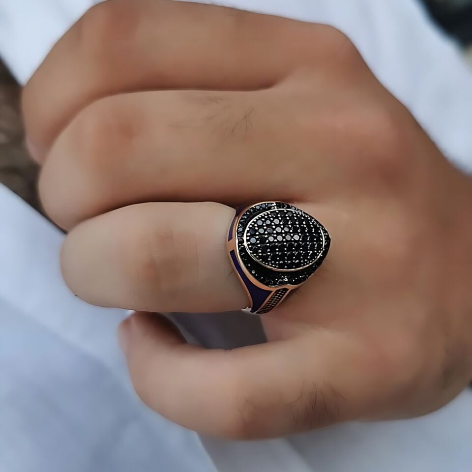 14 AYAR İTALYAN MODEL KENARLARI LACİVERT MİNELİ OVAL MODEL SİYAH TAŞLI ROSE ALTIN ERKEK YÜZÜK