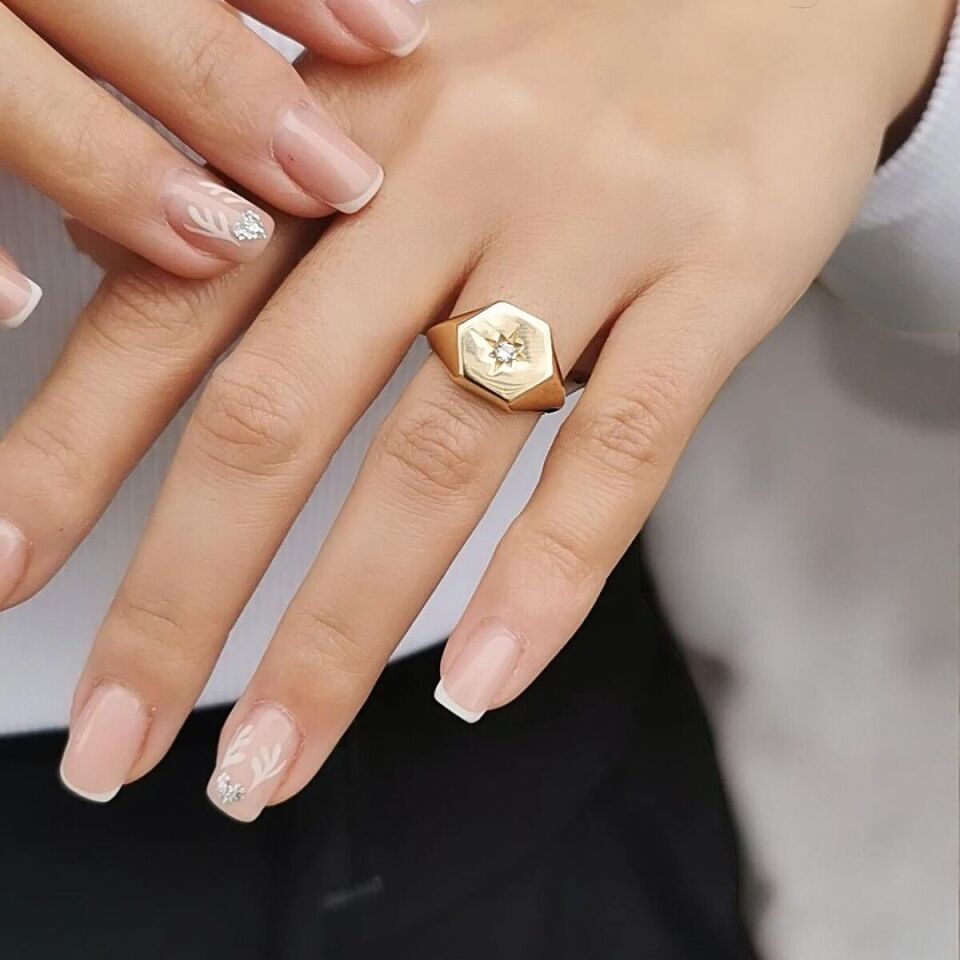 14 AYAR YILDIZ FİGÜRLÜ ALTIGEN ALTIN YÜZÜK 13