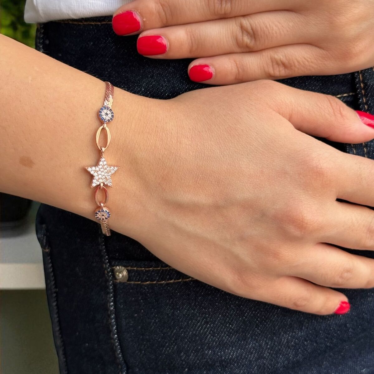925 AYAR ROSE RENGİ ORTASI TAŞLI YILDIZ BİLEKLİK