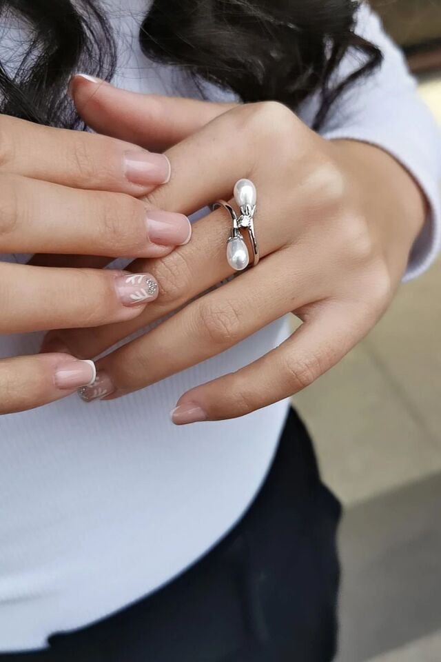 14 AYAR ÇAPRAZ MODEL DAMLA İNCİLİ BEYAZ ALTIN YÜZÜK 14