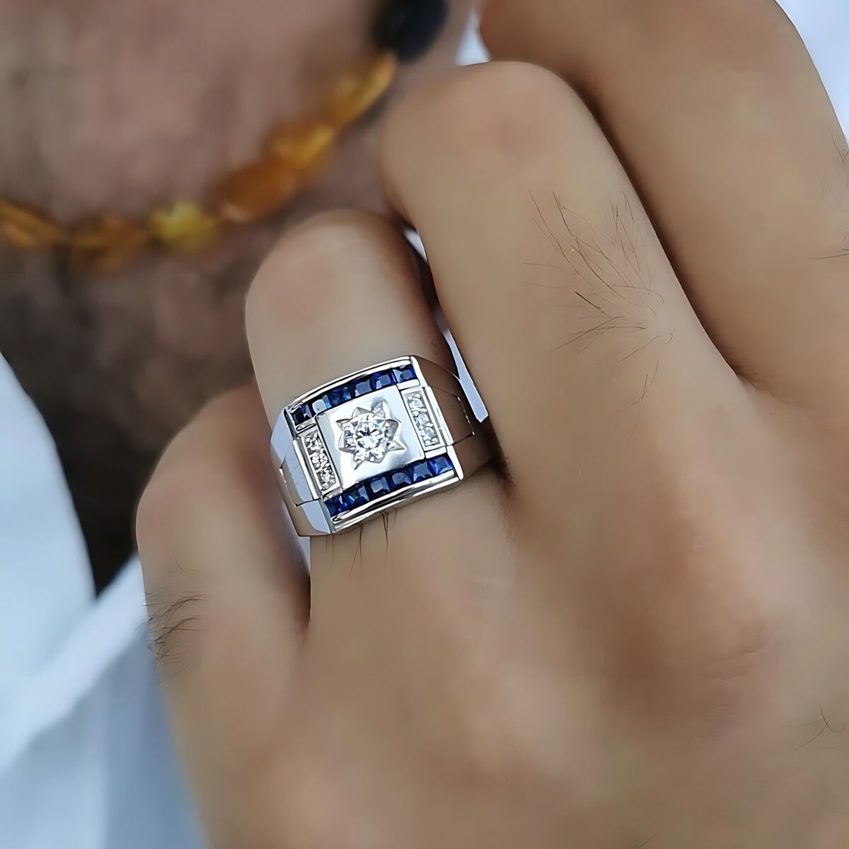 14 AYAR İTALYAN MODEL KENARLARI SİYAH MİNELİ 0,50 CT PIRLANTA TAŞLI BEYAZ ALTIN YÜZÜK