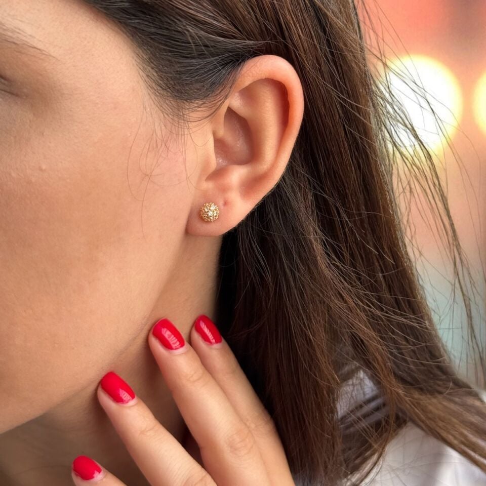 22 AYAR TAŞLI TOP KÜPE