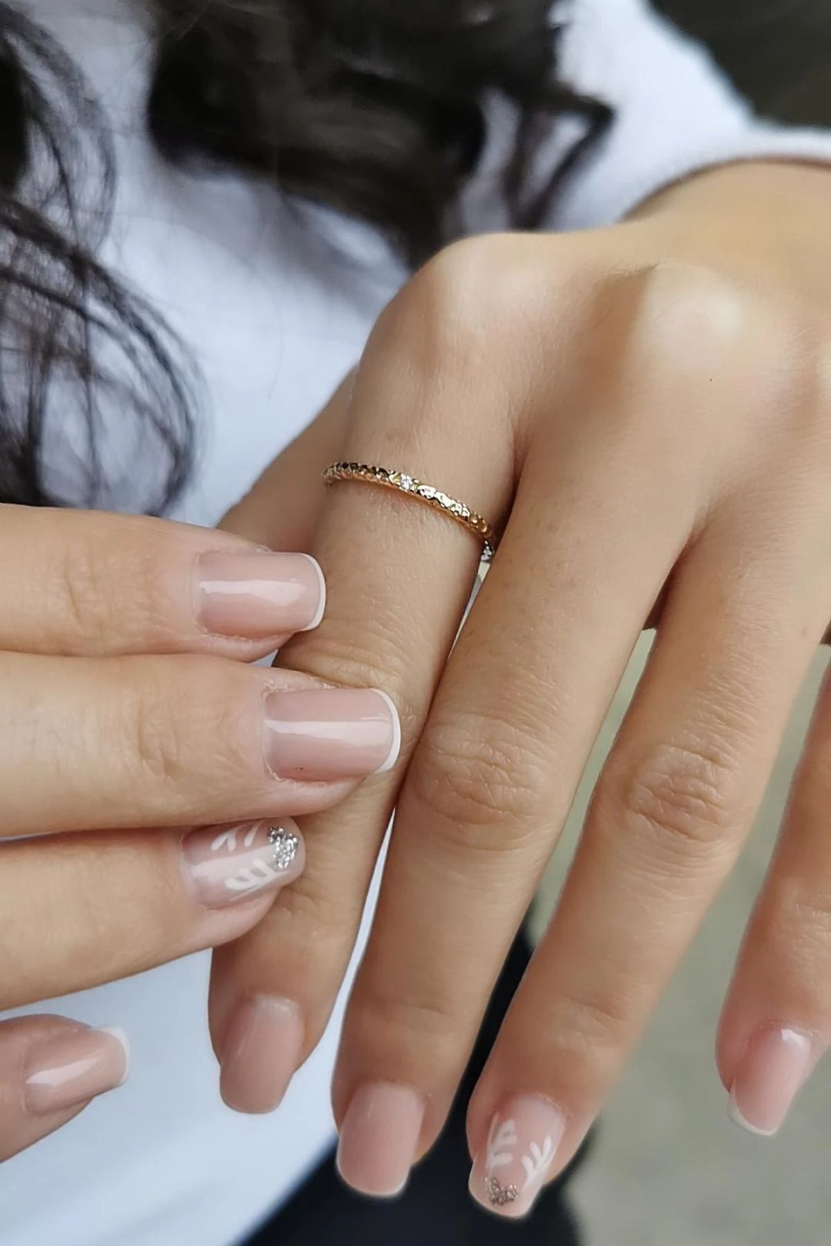 14 AYAR MİNİMAL KÜÇÜK TEKTAŞLI DÖVME YÜZÜK 18