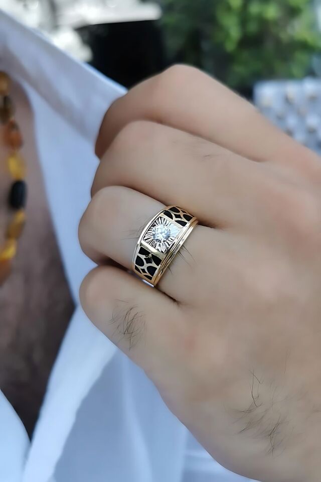 14 AYAR İTALYAN MODEL SİYAH MİNELİ ÖZEL TASARIM ALTIN YÜZÜK 25