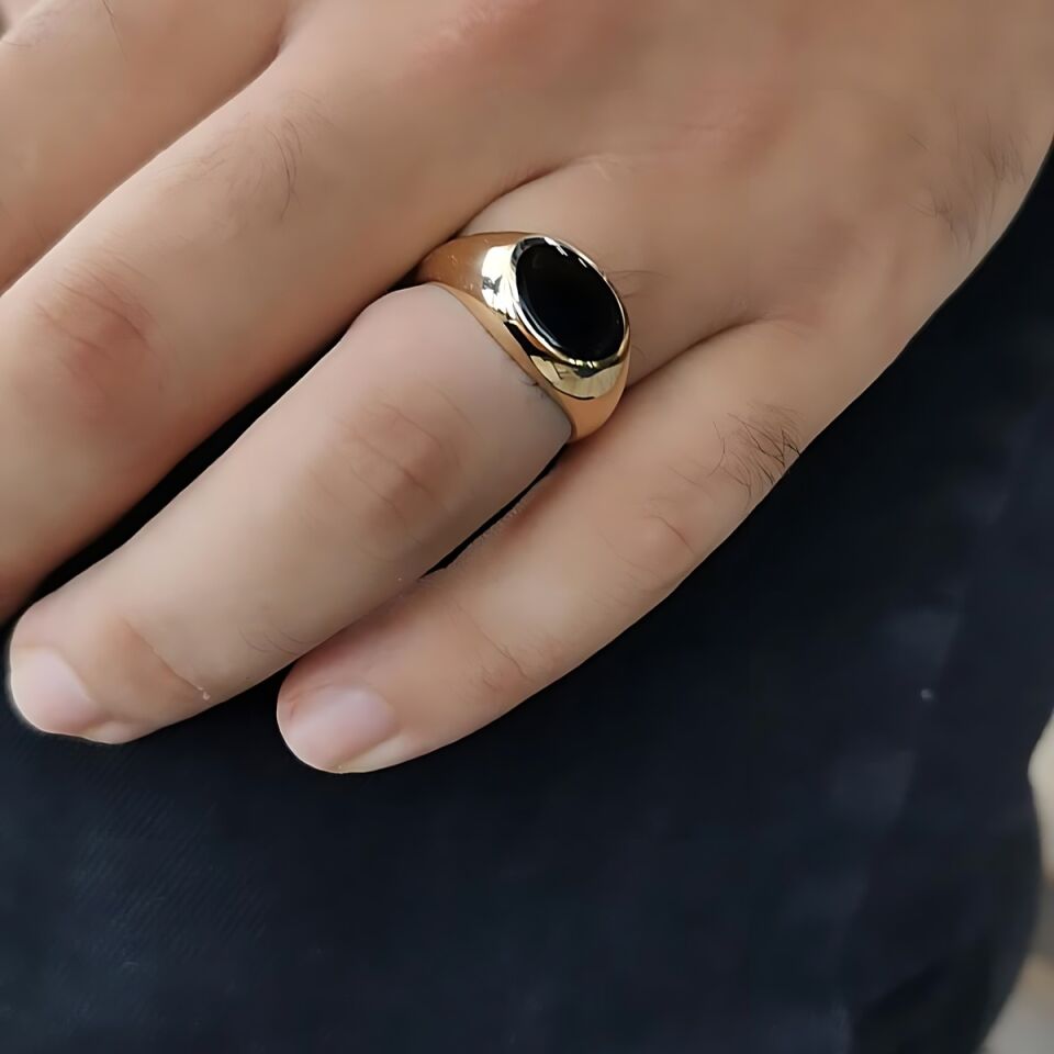 14 AYAR ONİKS TAŞLI ALTIN ERKEK YÜZÜK