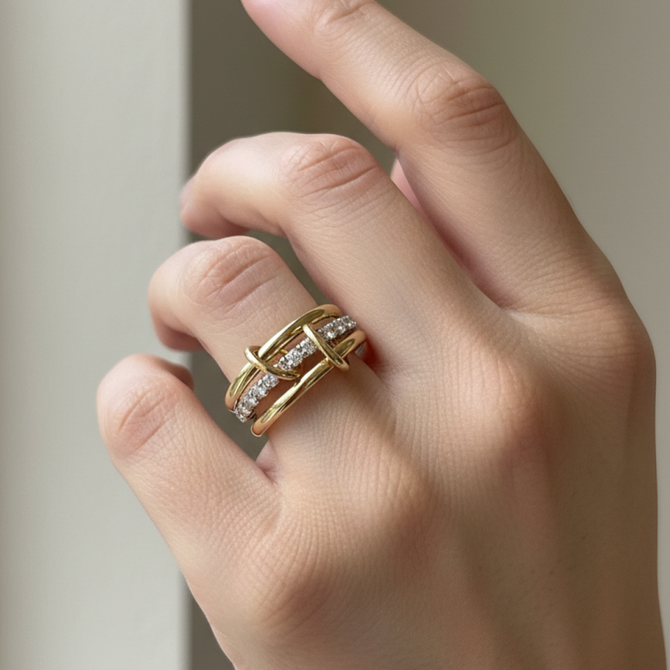 14 AYAR ÖZEL TASARIM HALKALI BEYAZ ALTIN TAŞLI TAMTURLU ALTIN YÜZÜK