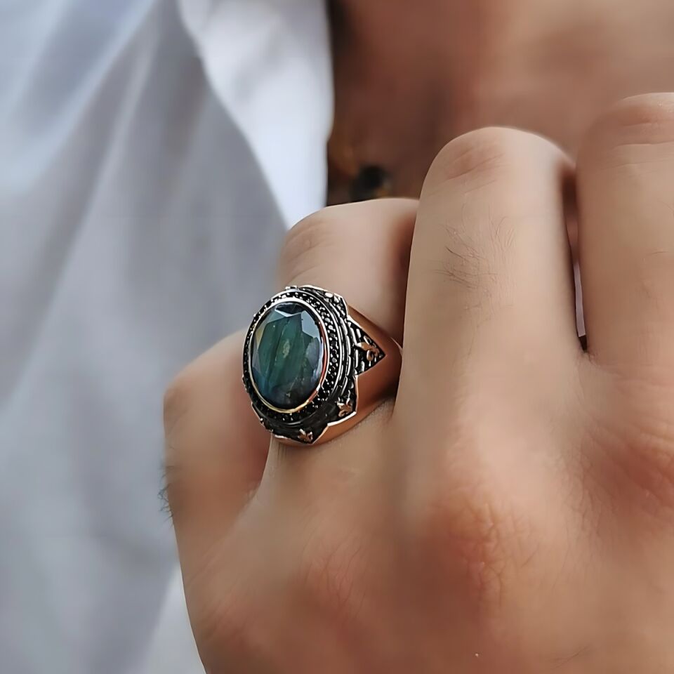 14 AYAR İTALYAN TASARIM LABRADORİT TAŞLI ROSE ALTIN YÜZÜK