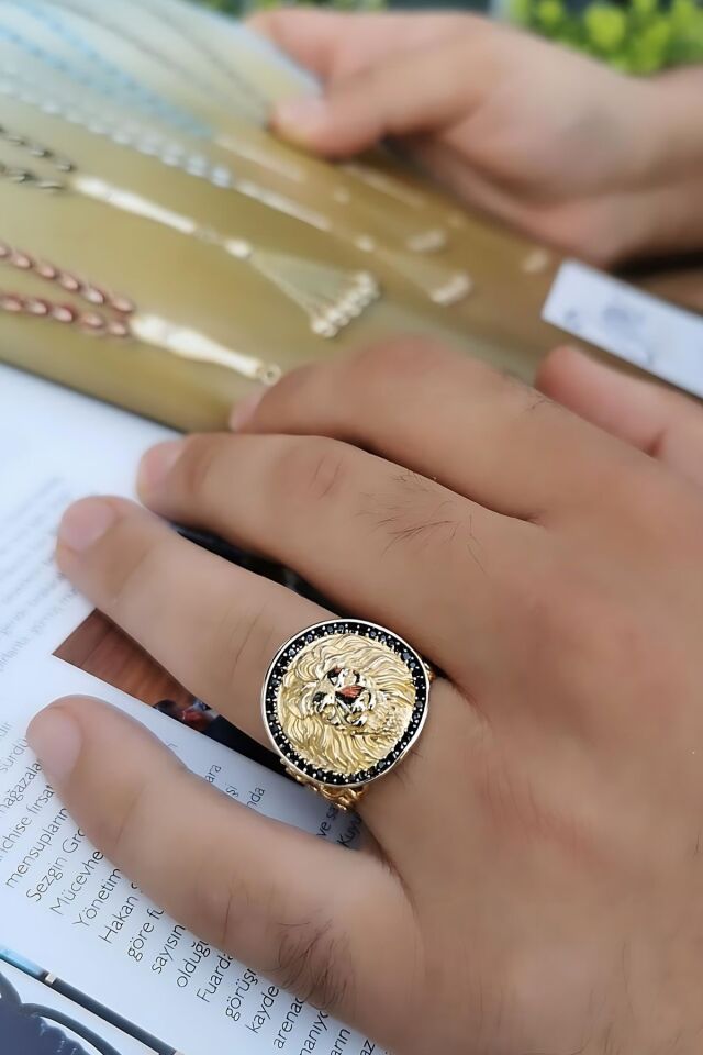 14 AYAR İTALYAN TASARIM ASLAN FİGÜRLÜ ALTIN YÜZÜK 25