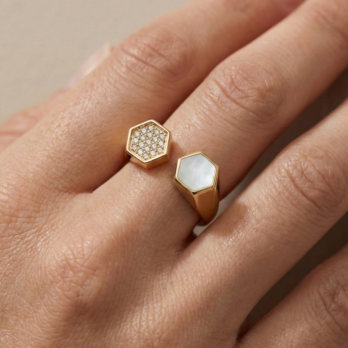 14 AYAR MİNELİ GEOMETRİK İTALYAN YÜZÜK