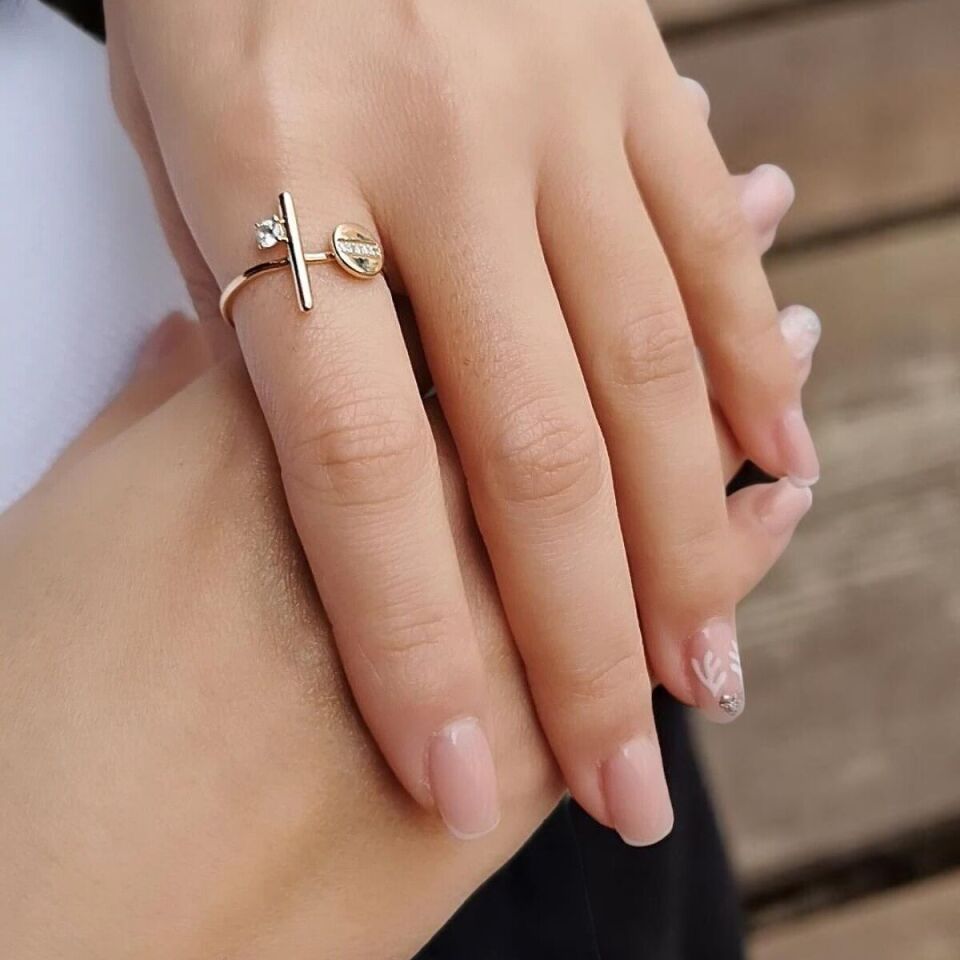 14 AYAR İTALYAN ÇİZGİ VE DAİRE MODEL ALTIN YÜZÜK