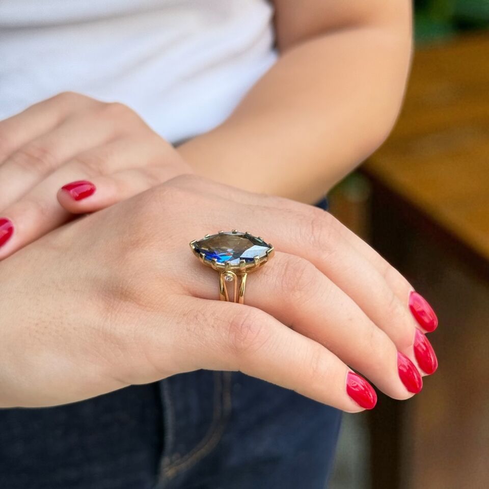 14 AYAR MİSTİK TOPAZ ÖZEL TASARIM MEKİK MODEL ALTIN YÜZÜK