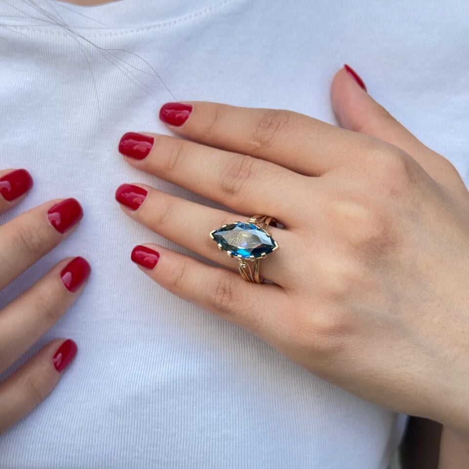 14 AYAR MİSTİK TOPAZ ÖZEL TASARIM MEKİK MODEL ALTIN YÜZÜK