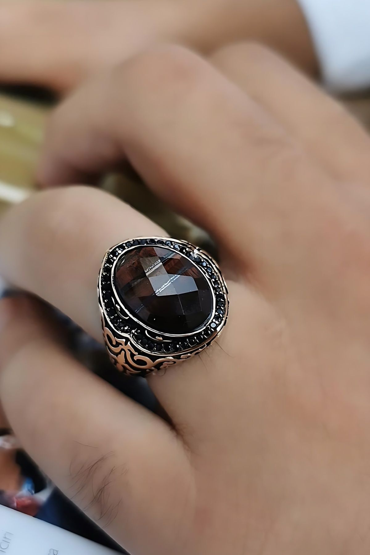 14 AYAR İTALYAN TASARIM KAPLANGÖZÜ KRİSTAL KAHVERENGİ TAŞLI ROSE ALTIN YÜZÜK 22