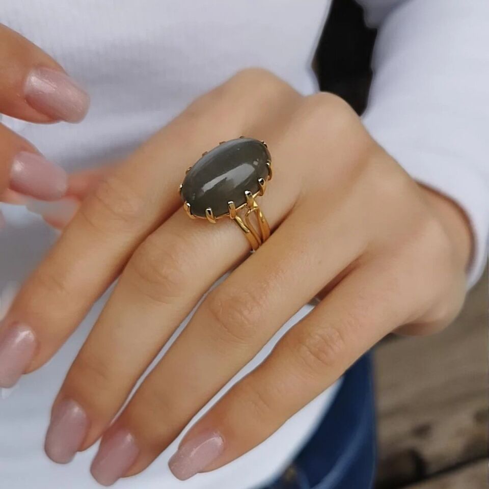 14 Ayar Duman Grisi Aytaşı Doğal Taşlı Altın Yüzük