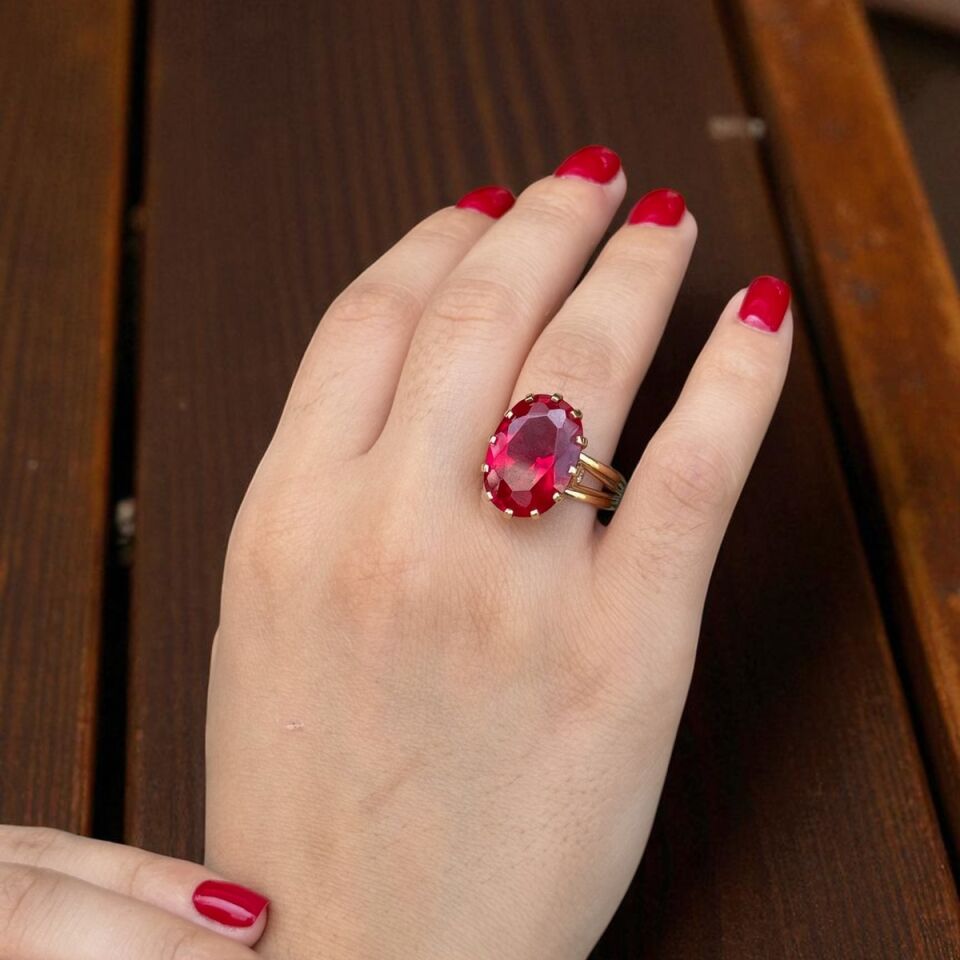 14 AYAR KIRMIZI TAŞLI ÖZEL TASARIM ALTIN YÜZÜK