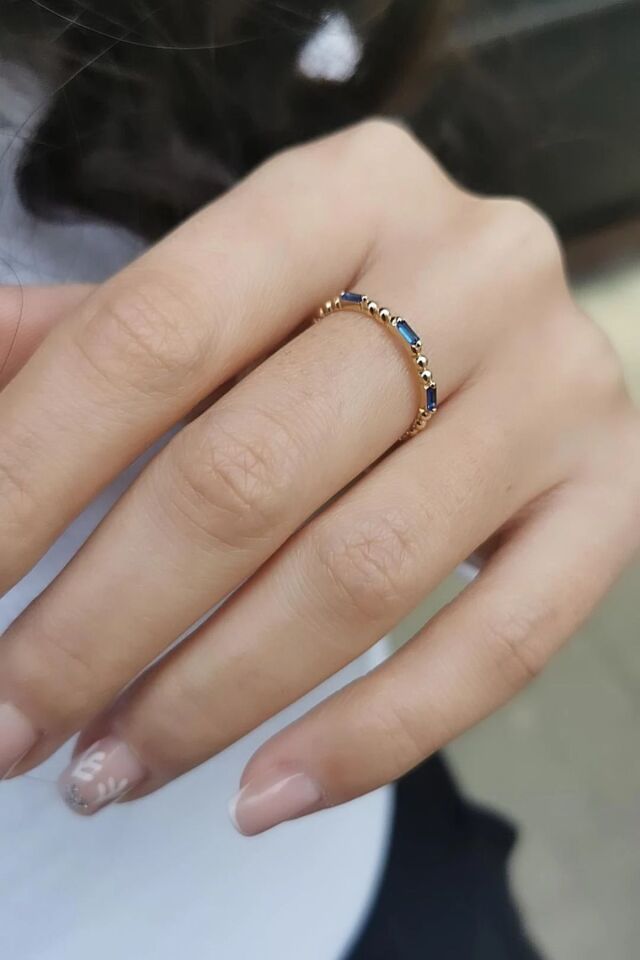 14 AYAR BAGET LACİVERT TAŞLI TOPTOP MİNİMAL YÜZÜK 14